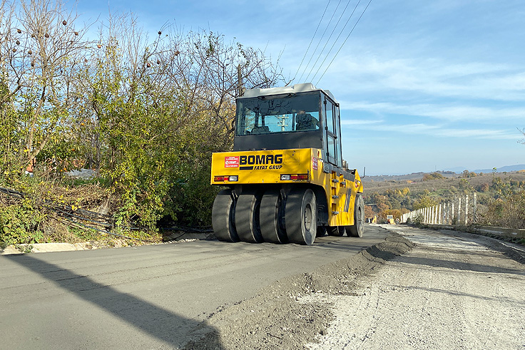 Büyükşehir 40 kilometrelik beton yol imalatında sona geldi