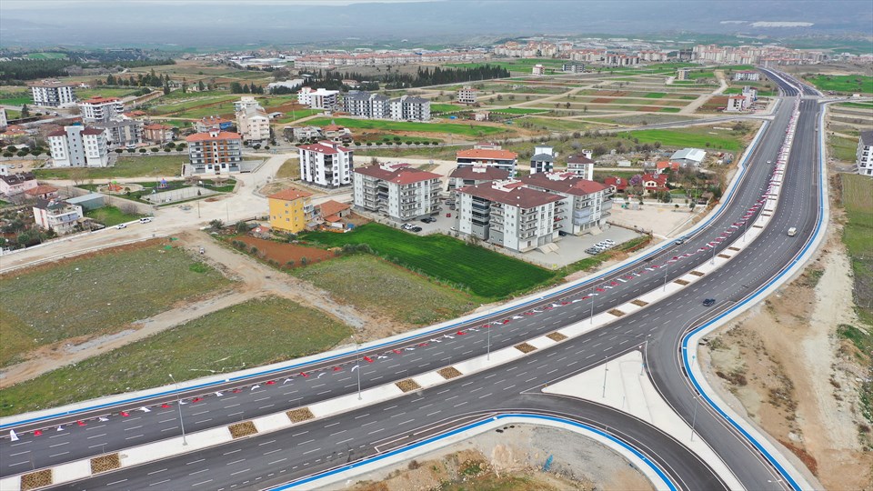 Büyükşehir'den havaalanı gibi çevre yolu