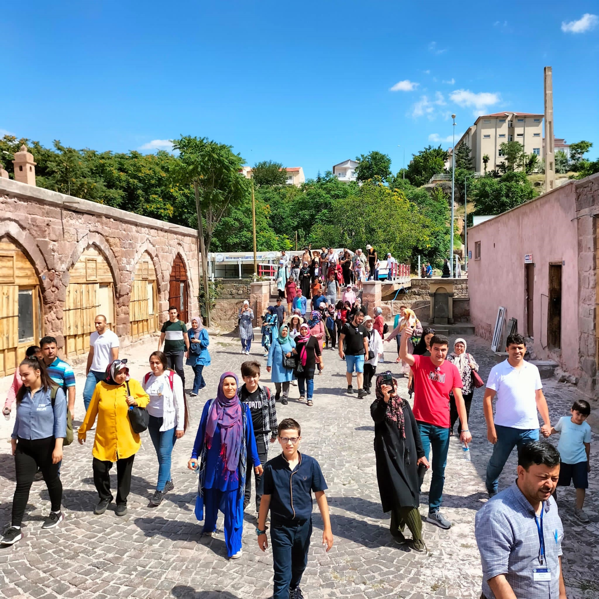 Büyükşehir'in Kültür Turları ile Gurbetçiler İncesu'da Tarihe Yolculuk Yaptı