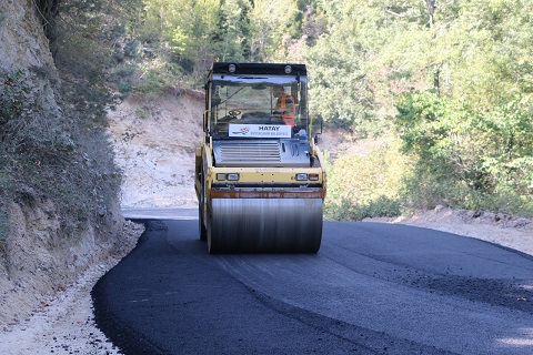 HBB’DEN DÖRTYOL ÜÇKOZ YAYLASINA 13 KM’LİK BETON ASFALT