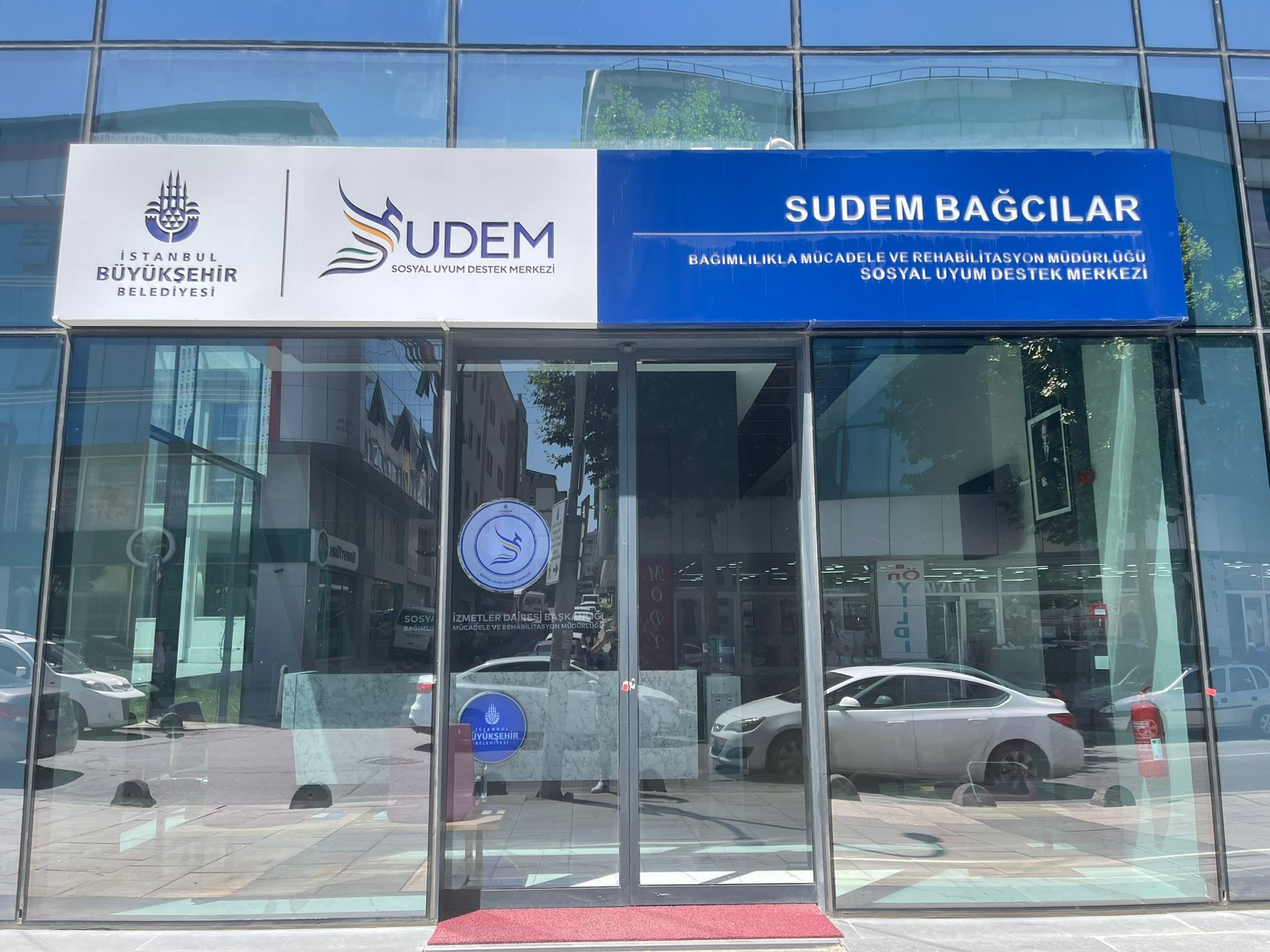 İBB Başkanı İmamoğlu, Bağcılar'da SUDEM'in açılışına katıldı