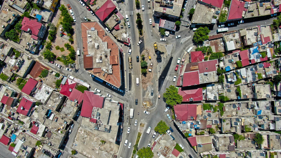 O Bölgede Trafik Akışı Düzenleniyor