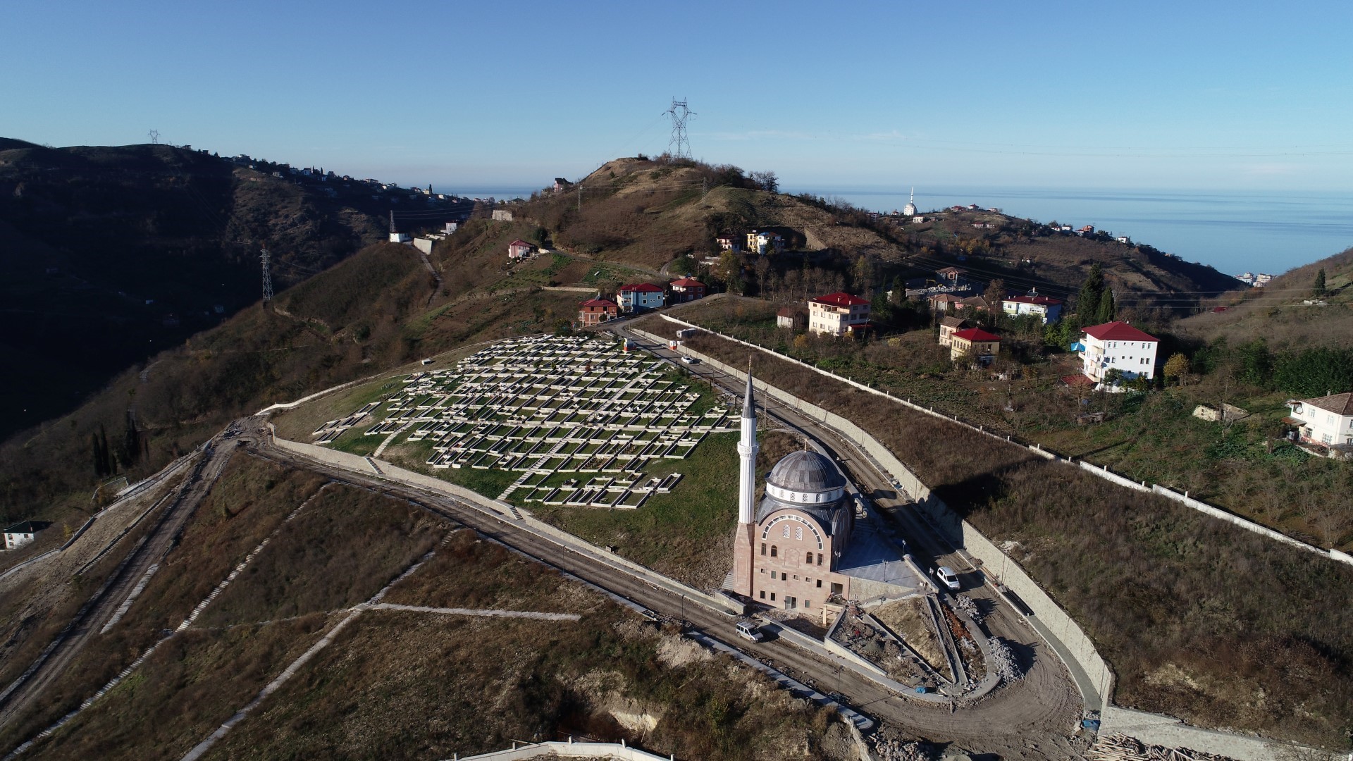 Uğurlu Şehir Mezarlığı Peyzaj Düzenleme ve Cami Yapımı