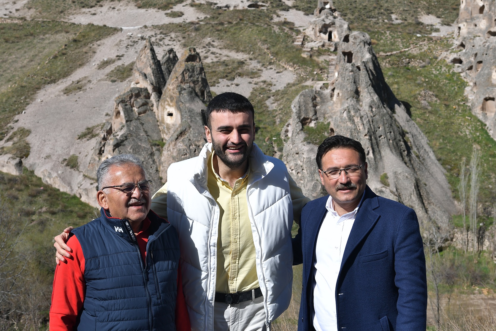 Vali Çiçek ve Başkan Büyükkılıç, Turizm Cenneti Soğanlı Vadisi’nde